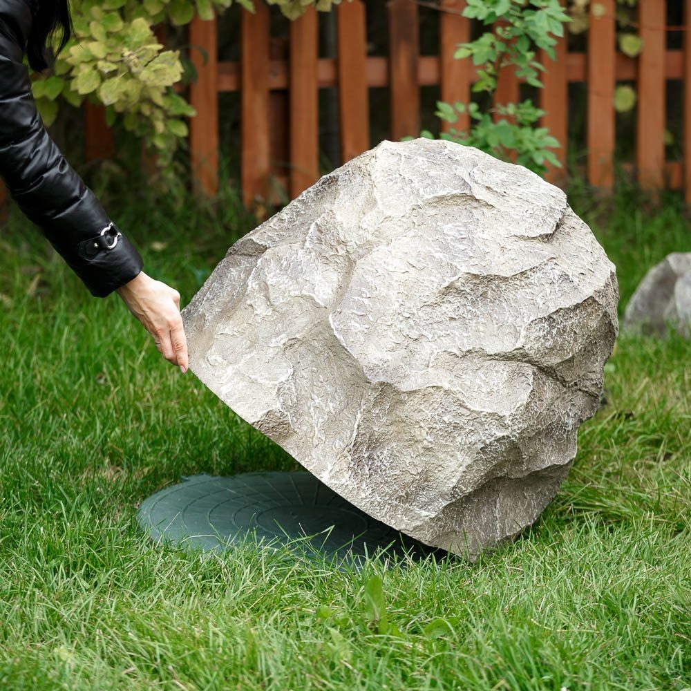 Камни природной формы. Искусственный камень в ландшафте. Булыжники в ландшафте. Камни в ландшафте. Сад камней.